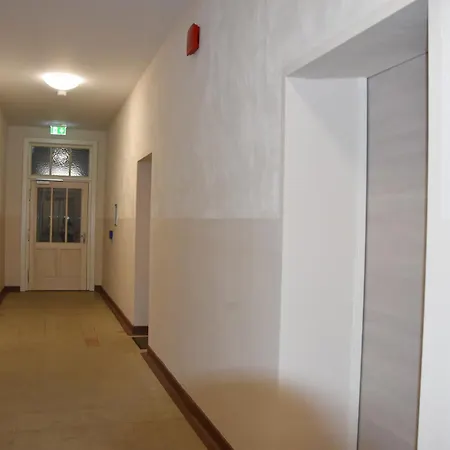 Lägenhet Alte Flugleitung